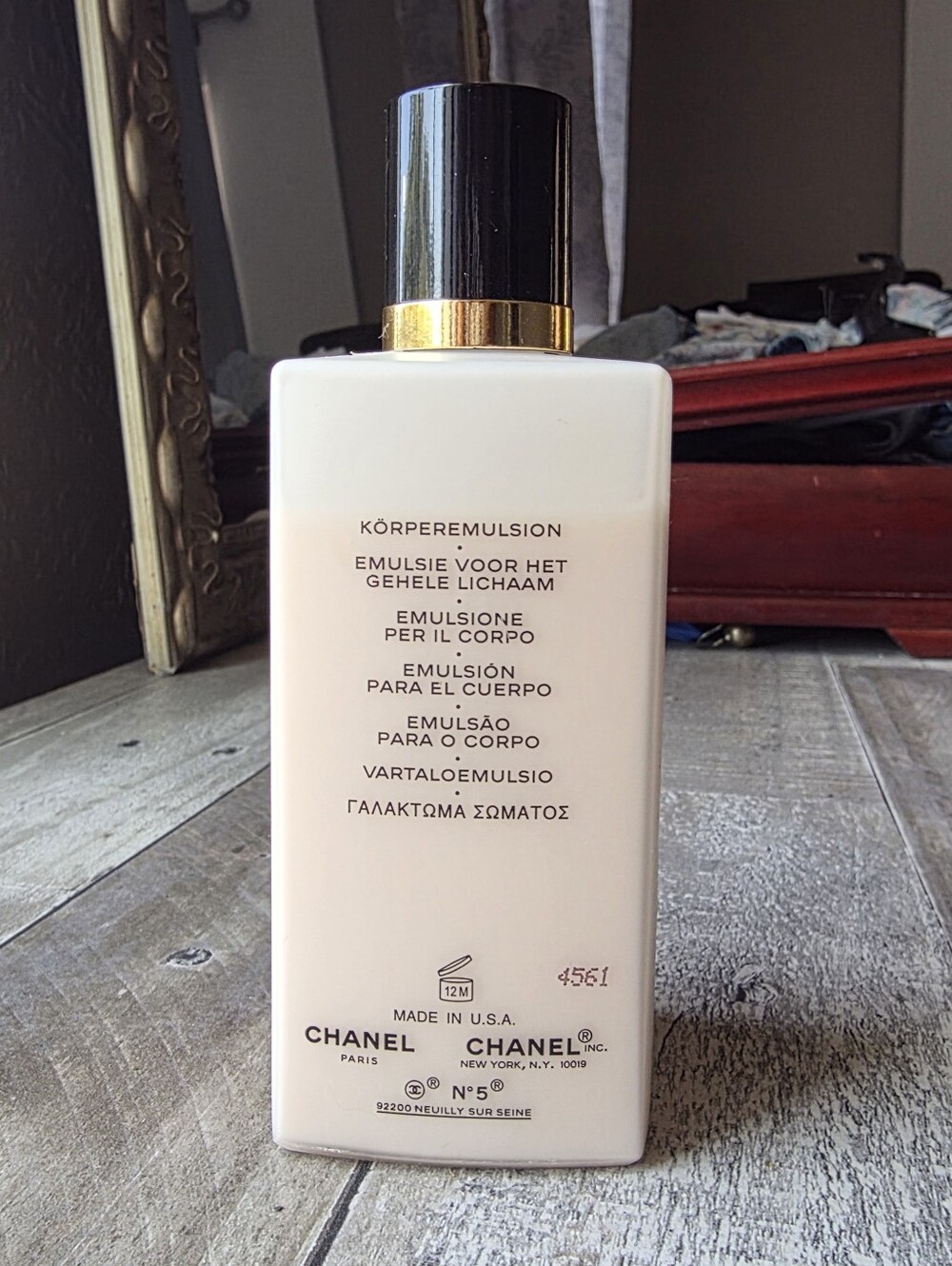 Chanel N°5 Body Emulsion Le Corps - Picture 2 of 2